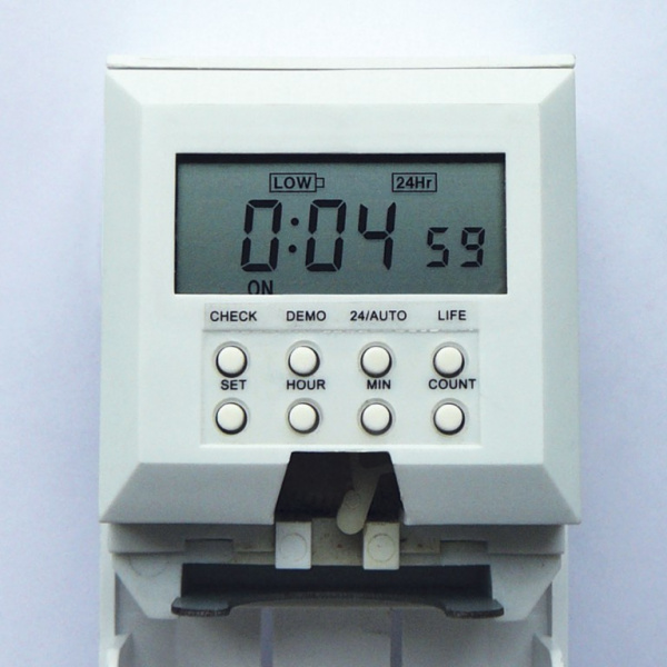 Lime диспенсер для освежителя воздуха программируемый электрический 20х6.5х7 см
