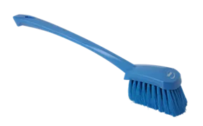 Щетка с длинной ручкой, мягкая, синяя, 415 мм, мягкий ворс, Vikan Дания 41813 синяя